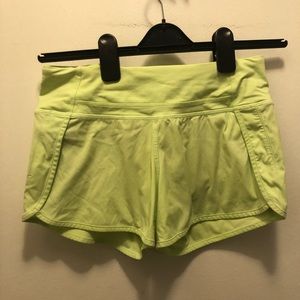 Lulu lemon Hotty Hot Short
